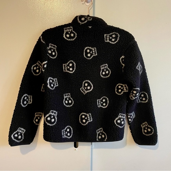 Old Navy Kids Sherpa Fleece Zip Up Skull Jacket - Picture 3 of 8